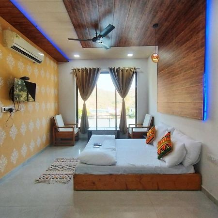 Rudraksha Inn Mount Abu Esterno foto