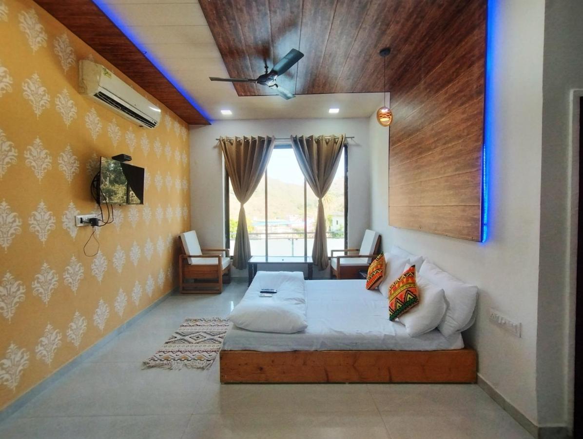 Rudraksha Inn Mount Abu Esterno foto
