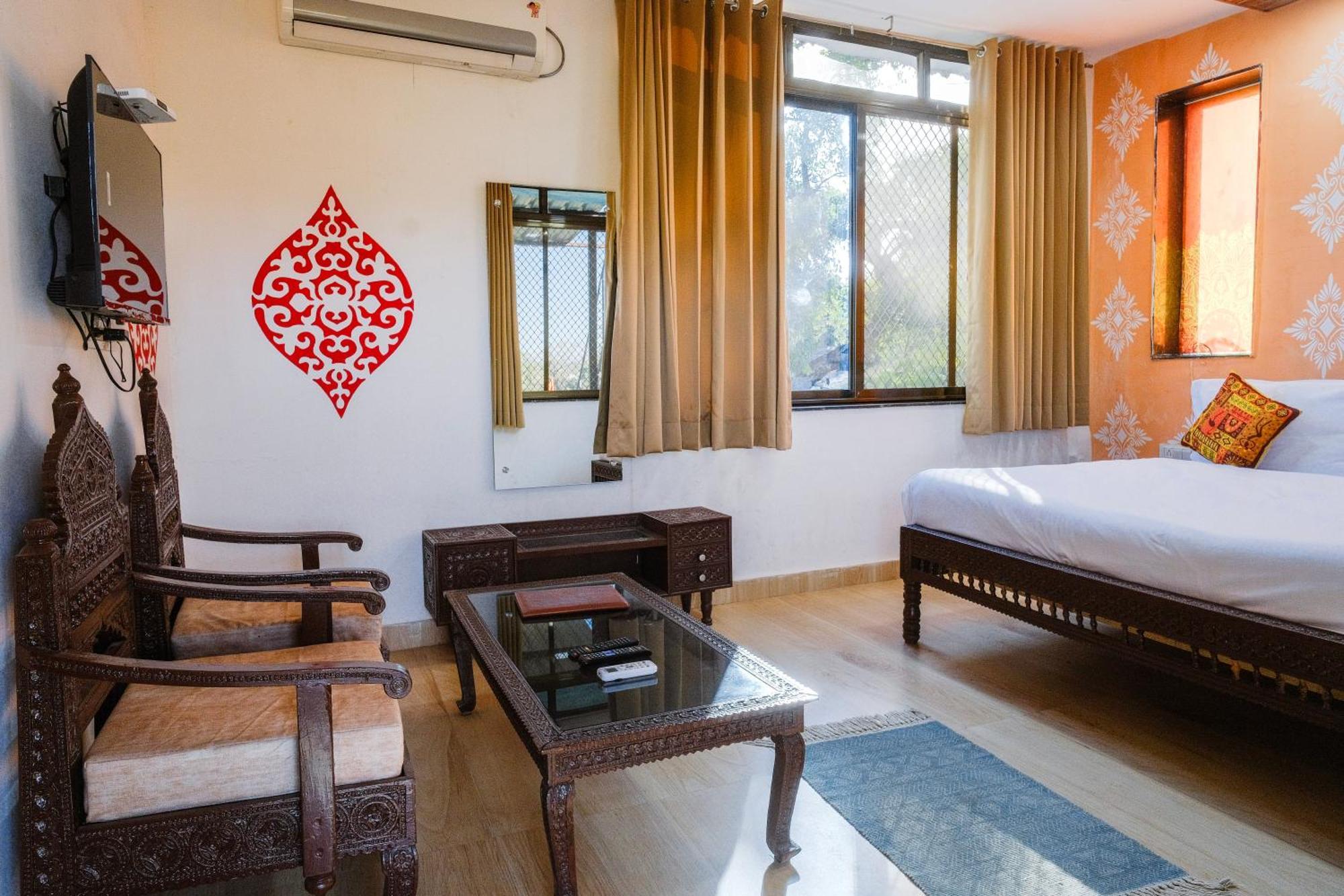 Rudraksha Inn Mount Abu Esterno foto