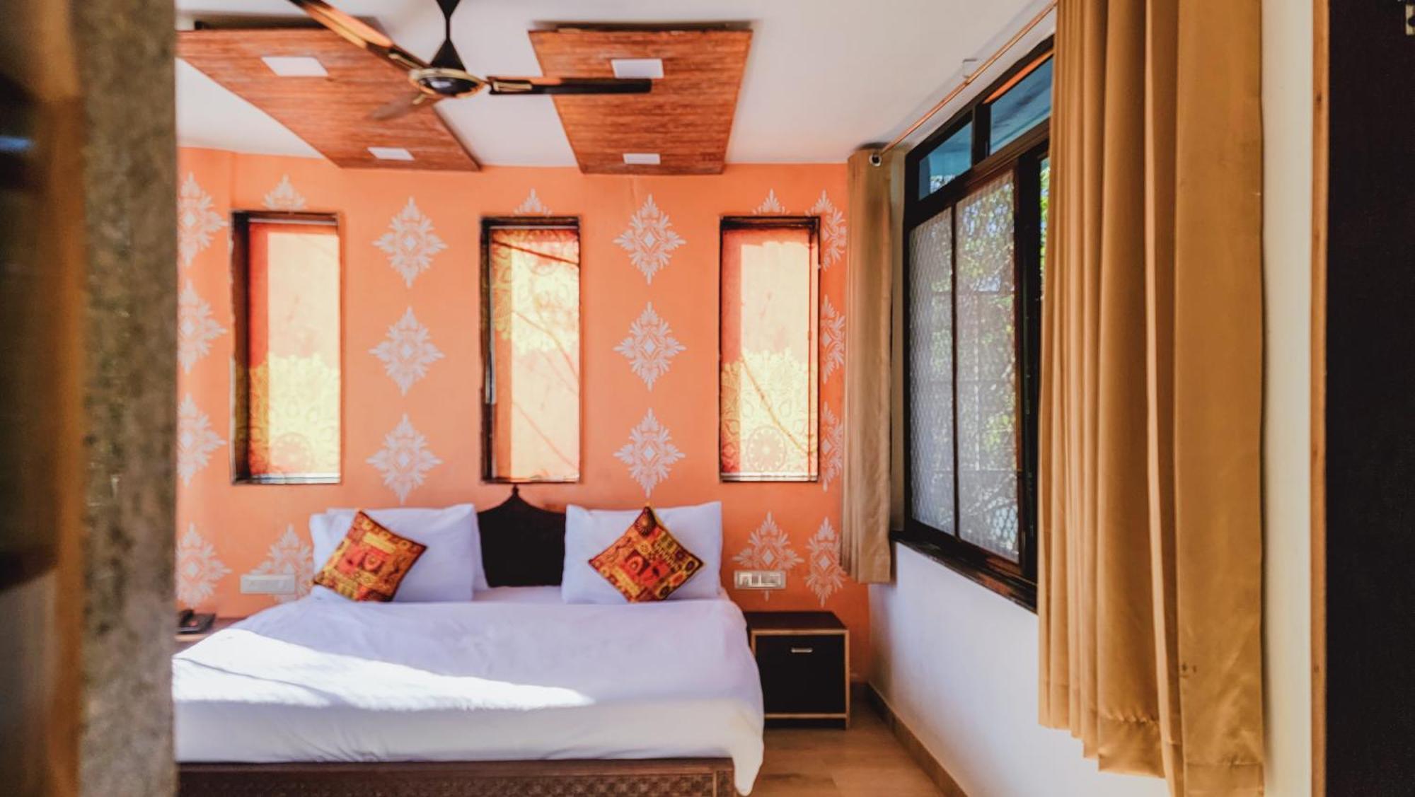 Rudraksha Inn Mount Abu Esterno foto