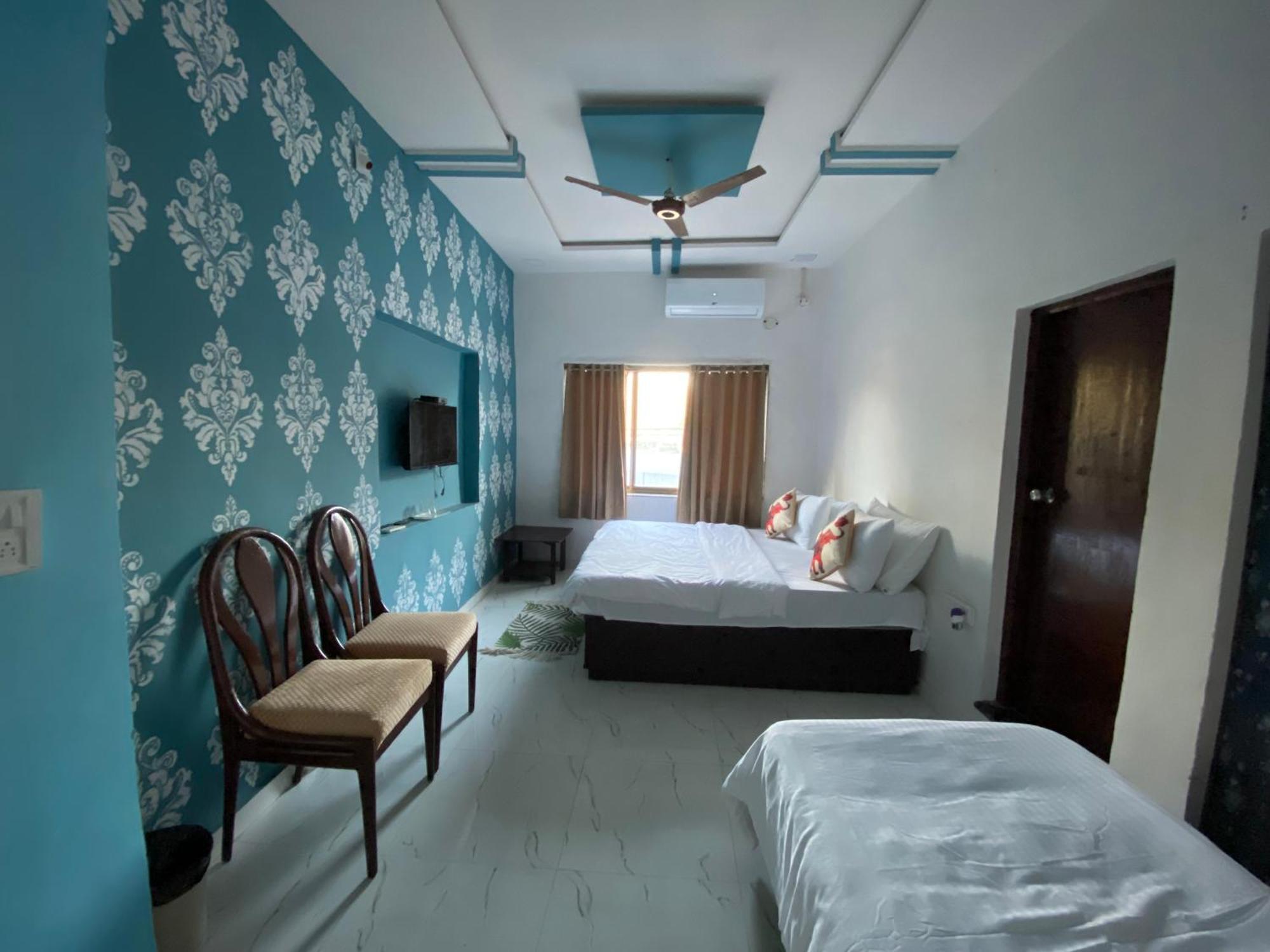Rudraksha Inn Mount Abu Esterno foto